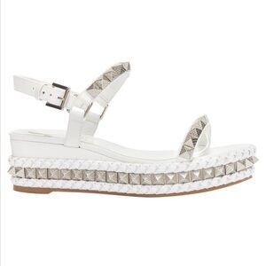 CHRISTIAN LOUBOUTIN PYRACLOU 60 FLATFORM SANDALS WHITE LEATHER METAL STUDS SZ 40